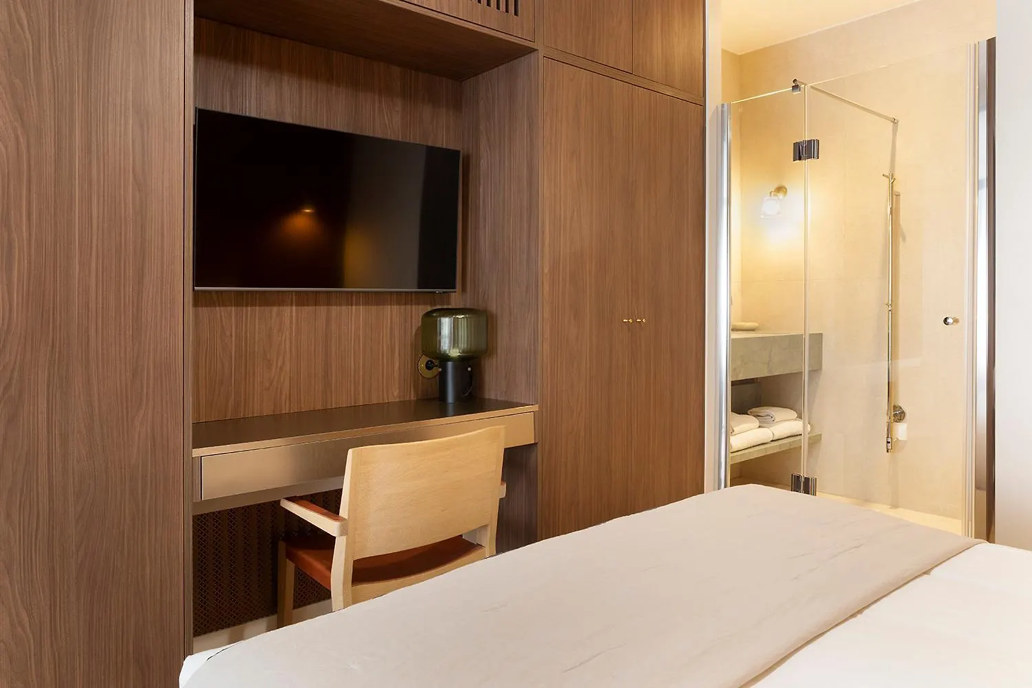 Oniri - Serviced Apartments Eiffel Tower - Rue D'Augereau Paris France